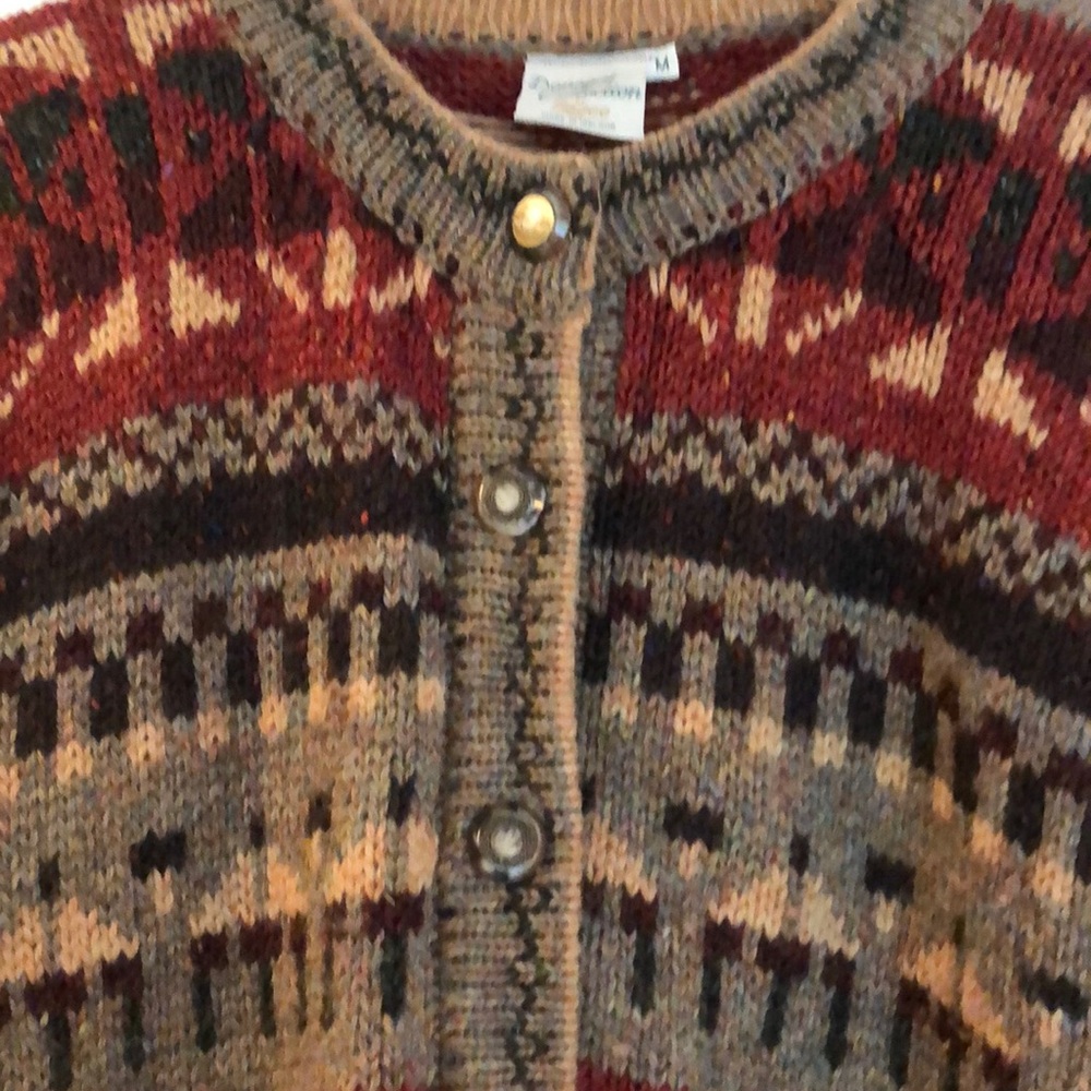 Sweater - Picture 4 of 4